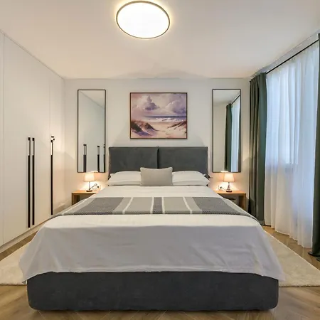 Incanto Apartment *