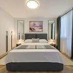 Incanto Apartment *