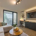 Incanto Apartment *